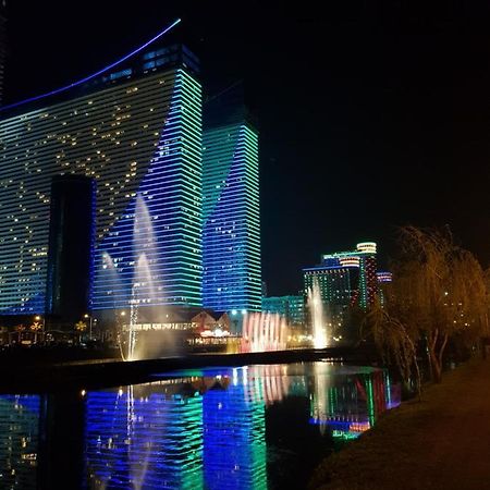 Best House Orbi City Aparthotel Batumi Eksteriør bilde