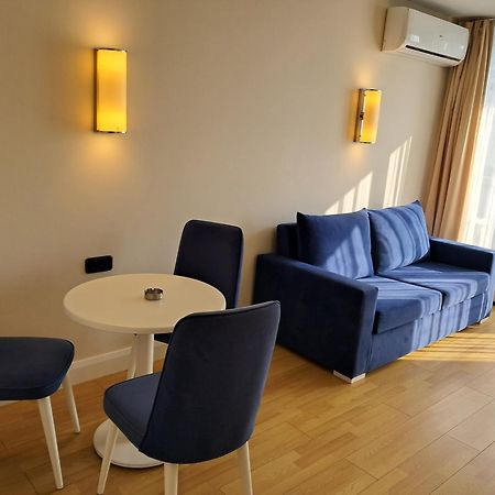 Best House Orbi City Aparthotel Batumi Eksteriør bilde