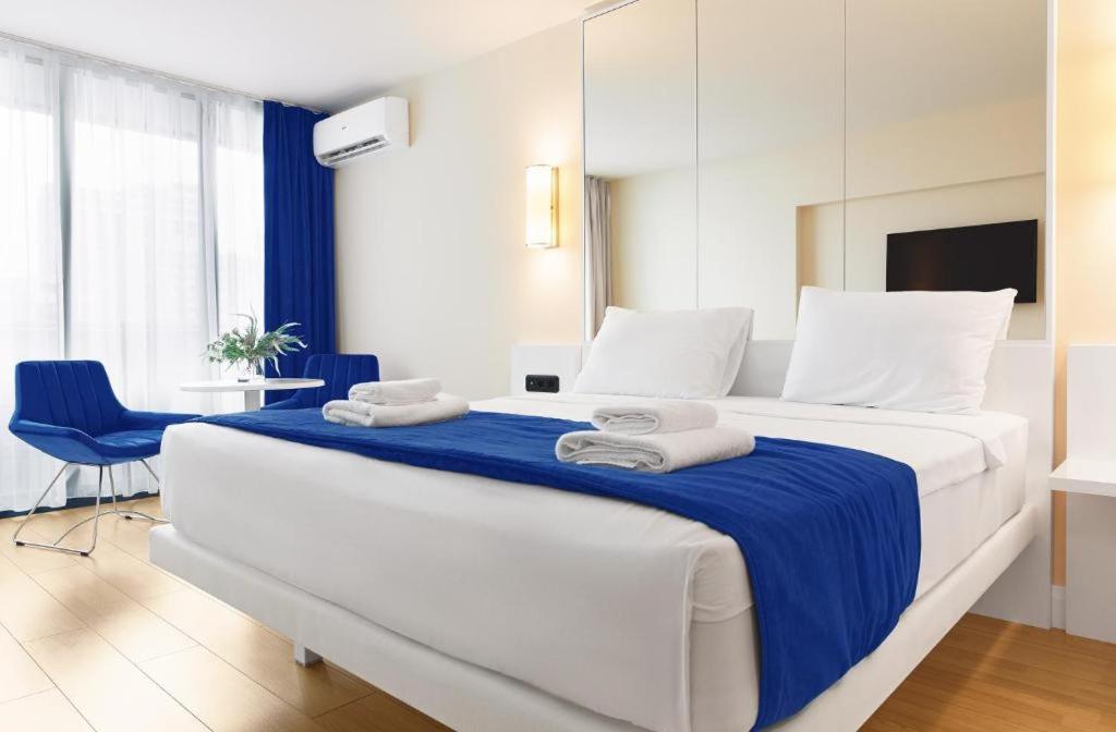 Best House Orbi City Aparthotel Batumi Eksteriør bilde