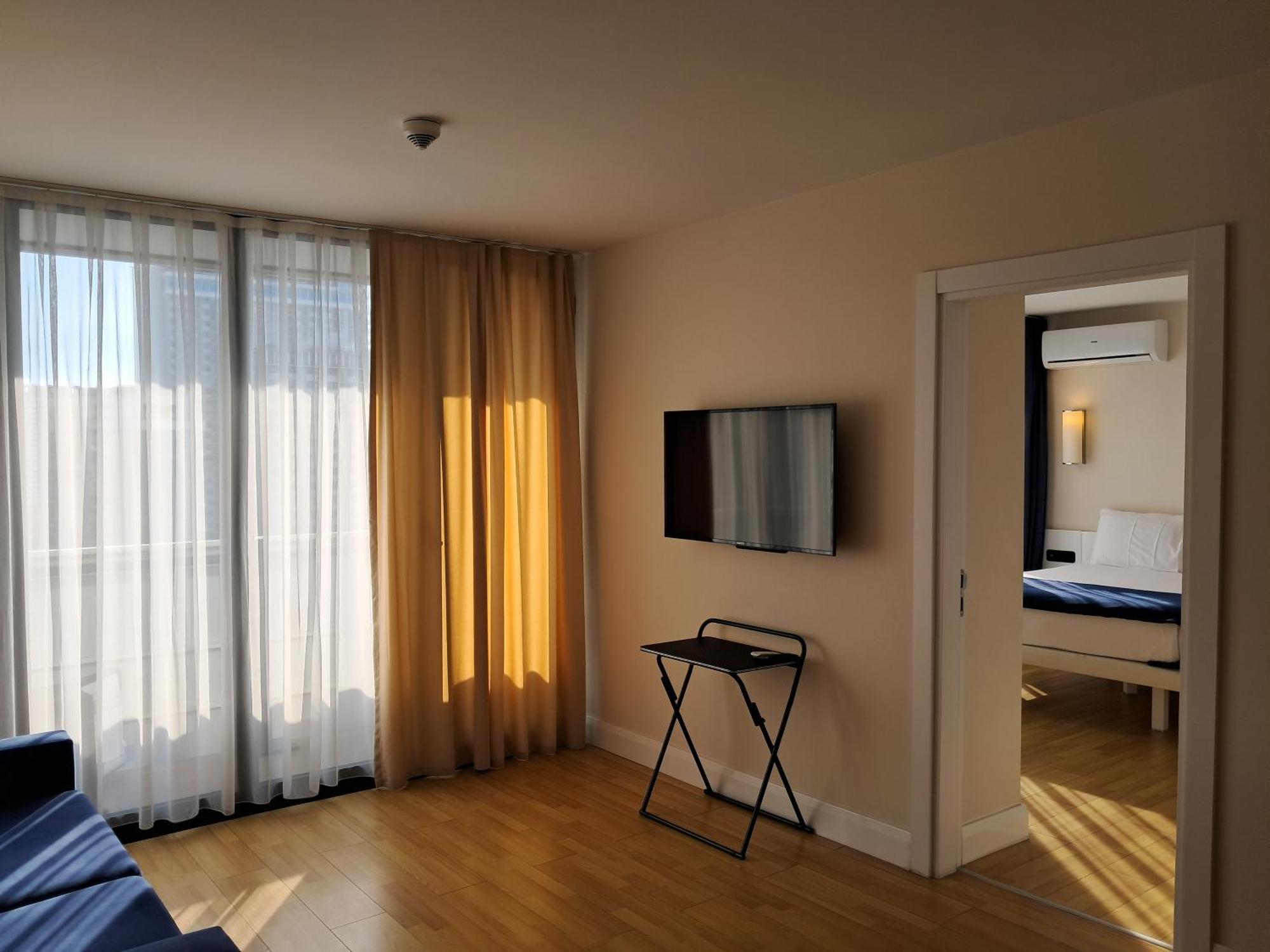 Best House Orbi City Aparthotel Batumi Eksteriør bilde