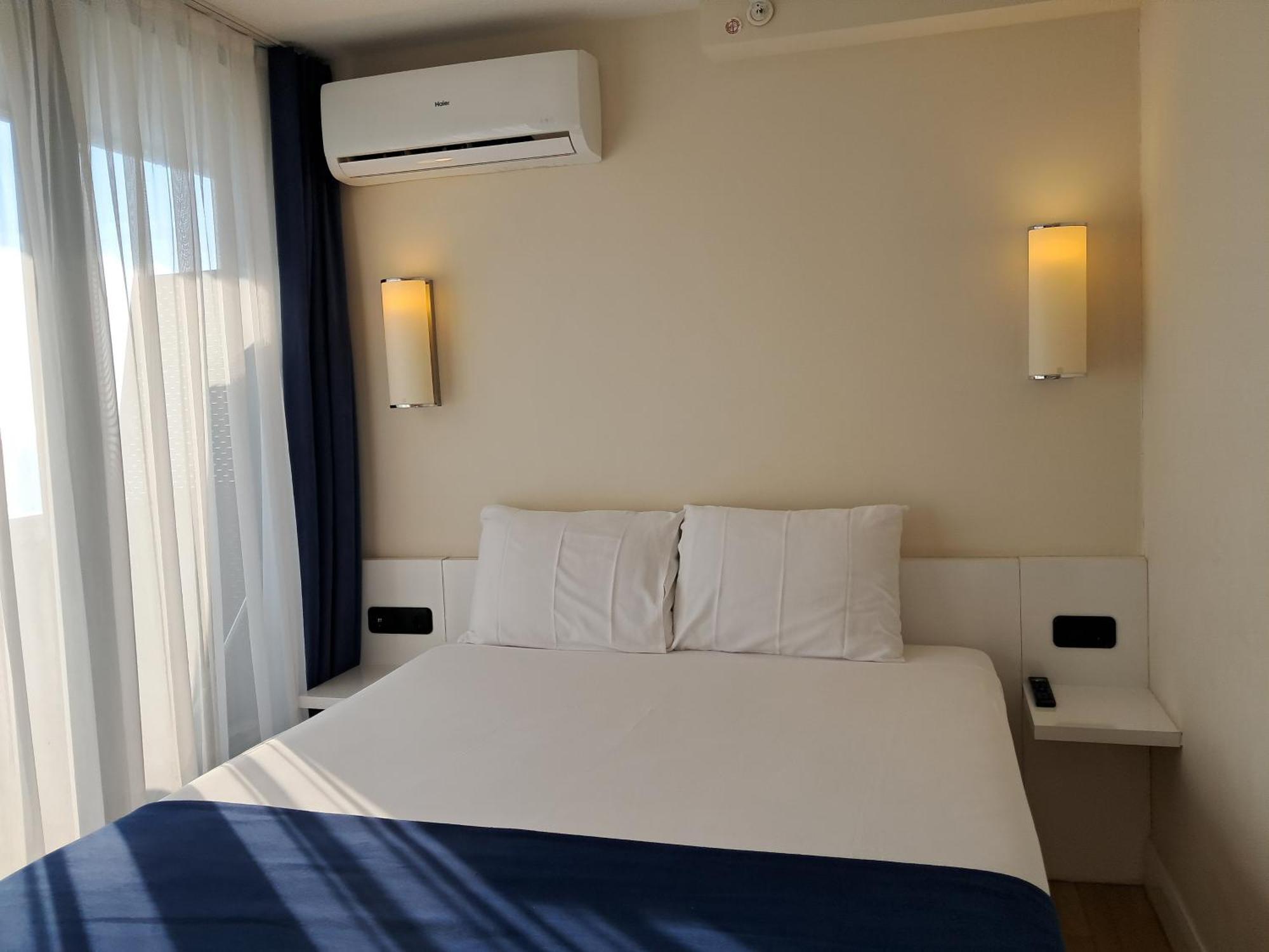 Best House Orbi City Aparthotel Batumi Eksteriør bilde
